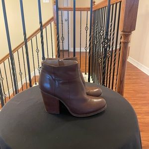 Kenneth Cole Reaction size 9